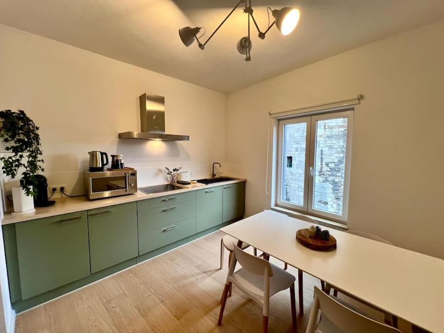 Duplex Chic Et Spacieux - Hypercentre Liège Exteriör bild