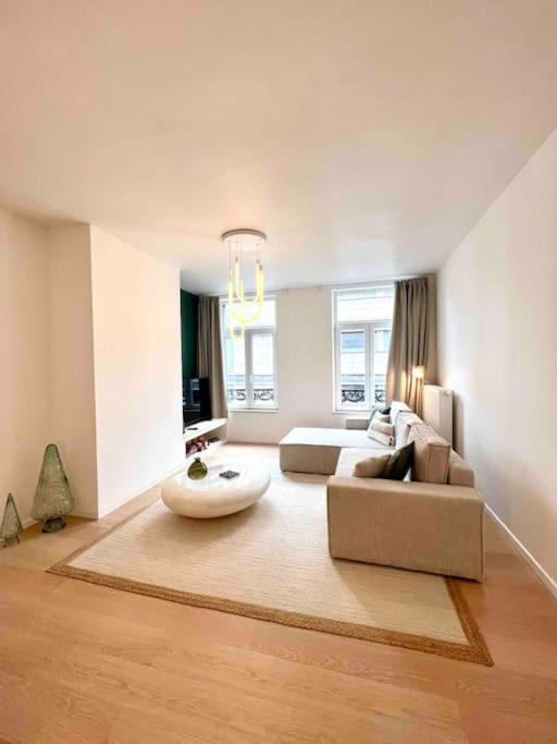 Duplex Chic Et Spacieux - Hypercentre Liège Exteriör bild